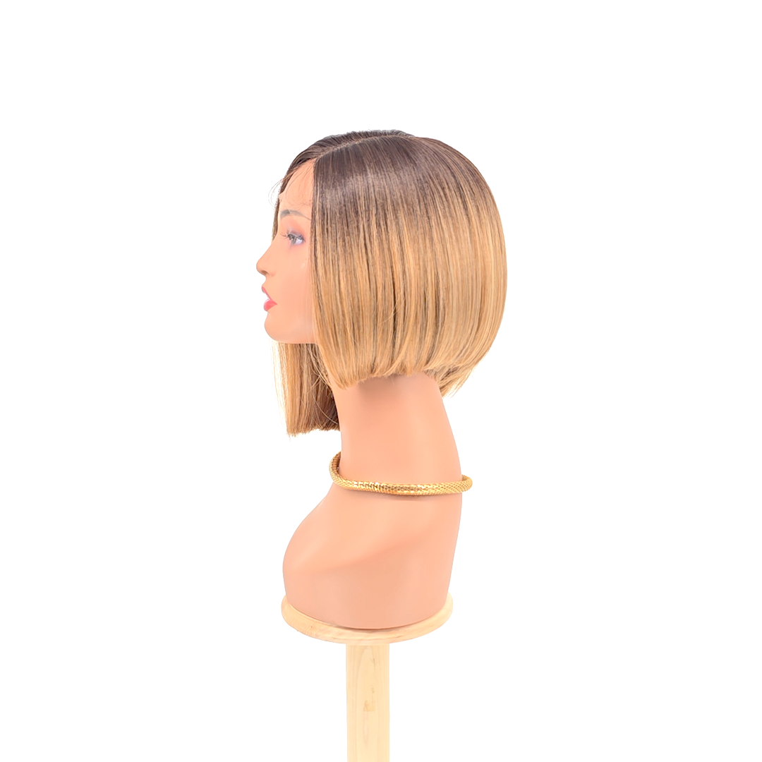 "Sandy" Realistic Lace Front Wig